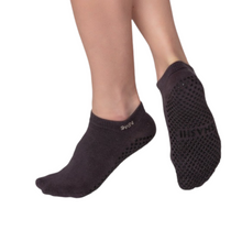 Load image into Gallery viewer, Basics women