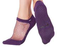 Lade das Bild in den Galerie-Viewer, Shashi Star Purple Grip Socks for Pilates and Yoga - Non-slip, comfortable socks designed for Pilates and yoga workouts