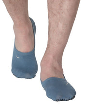 Load image into Gallery viewer, low grip socks in smoke blue color
