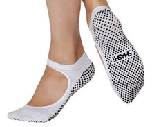 Charger l'image dans la galerie, White silver grip socks and open at the instep area