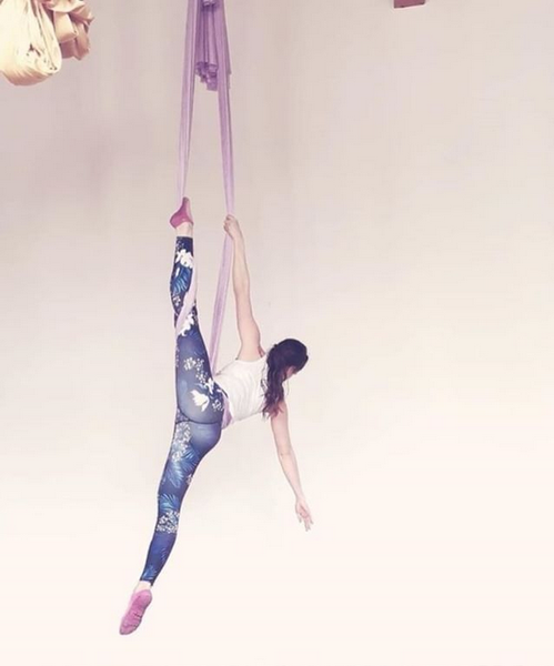 Aerial practice - why you should give it a try with Shashi grip socks