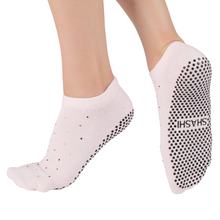 Load image into Gallery viewer, Basics women
