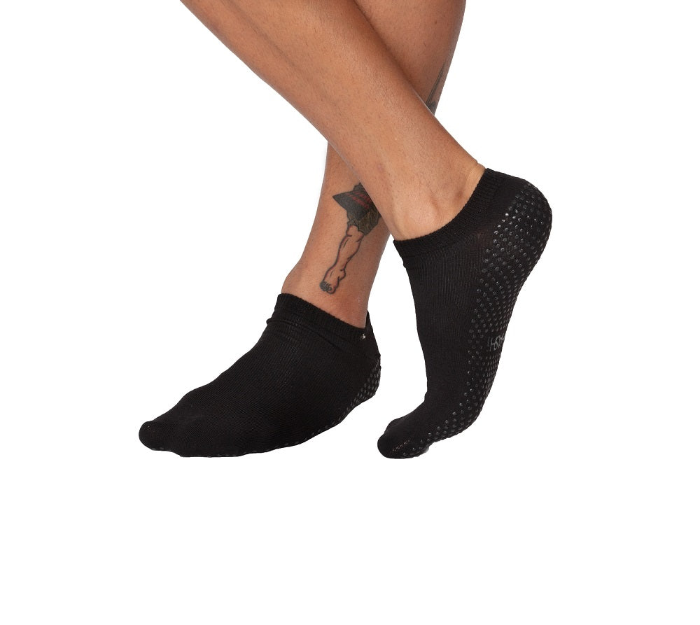 Black socks with grip for men