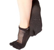 Charger l&#39;image dans la galerie, black socks  with grips an separate toes mesh on the upper part of the  feet
